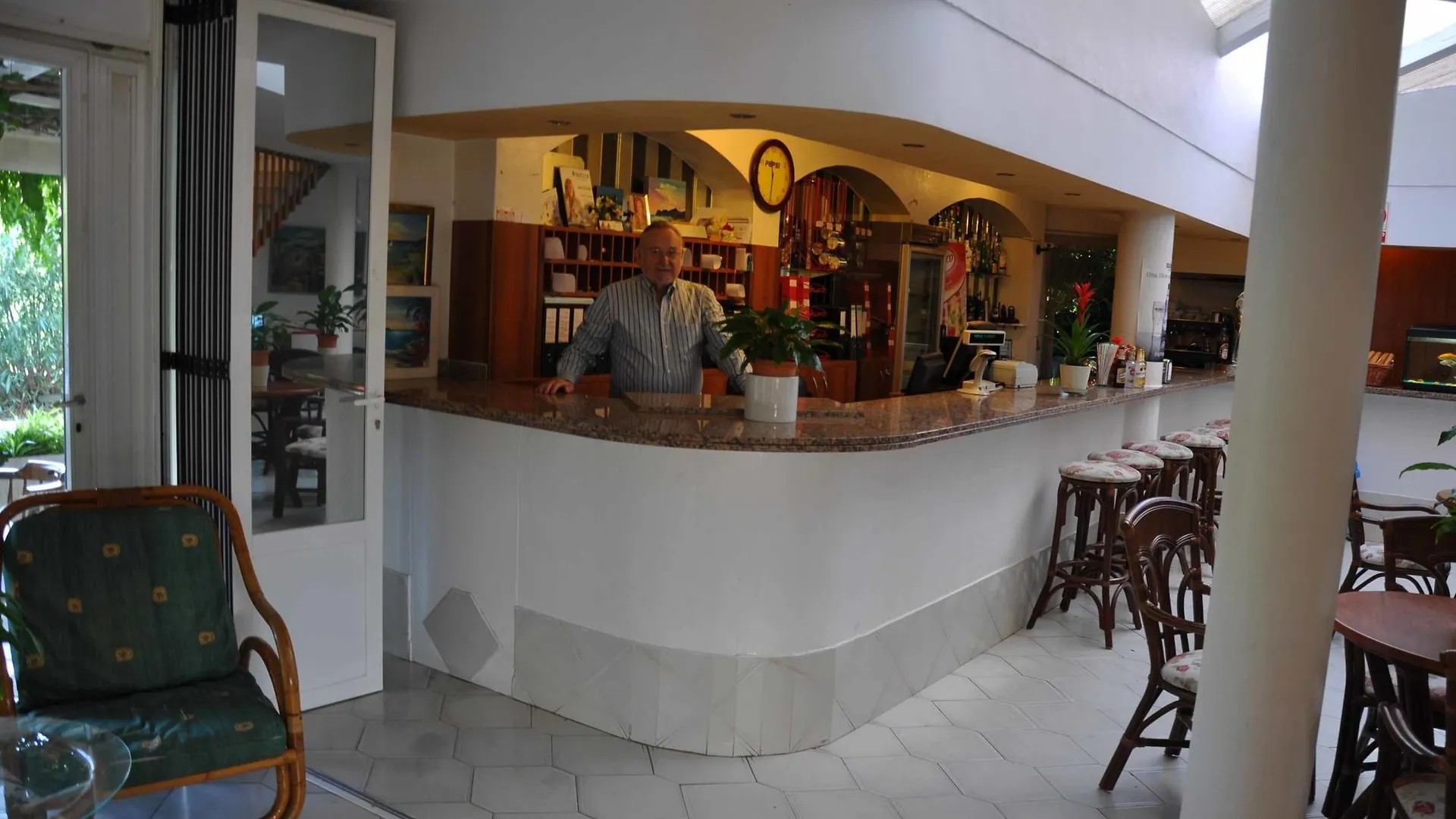 Hotel Estudios Montenova Palma